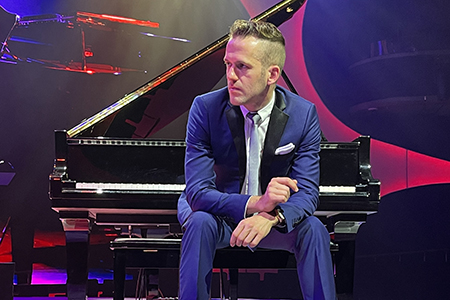 Jason Lyle Black presents "100 Hits of Stage & Screen"